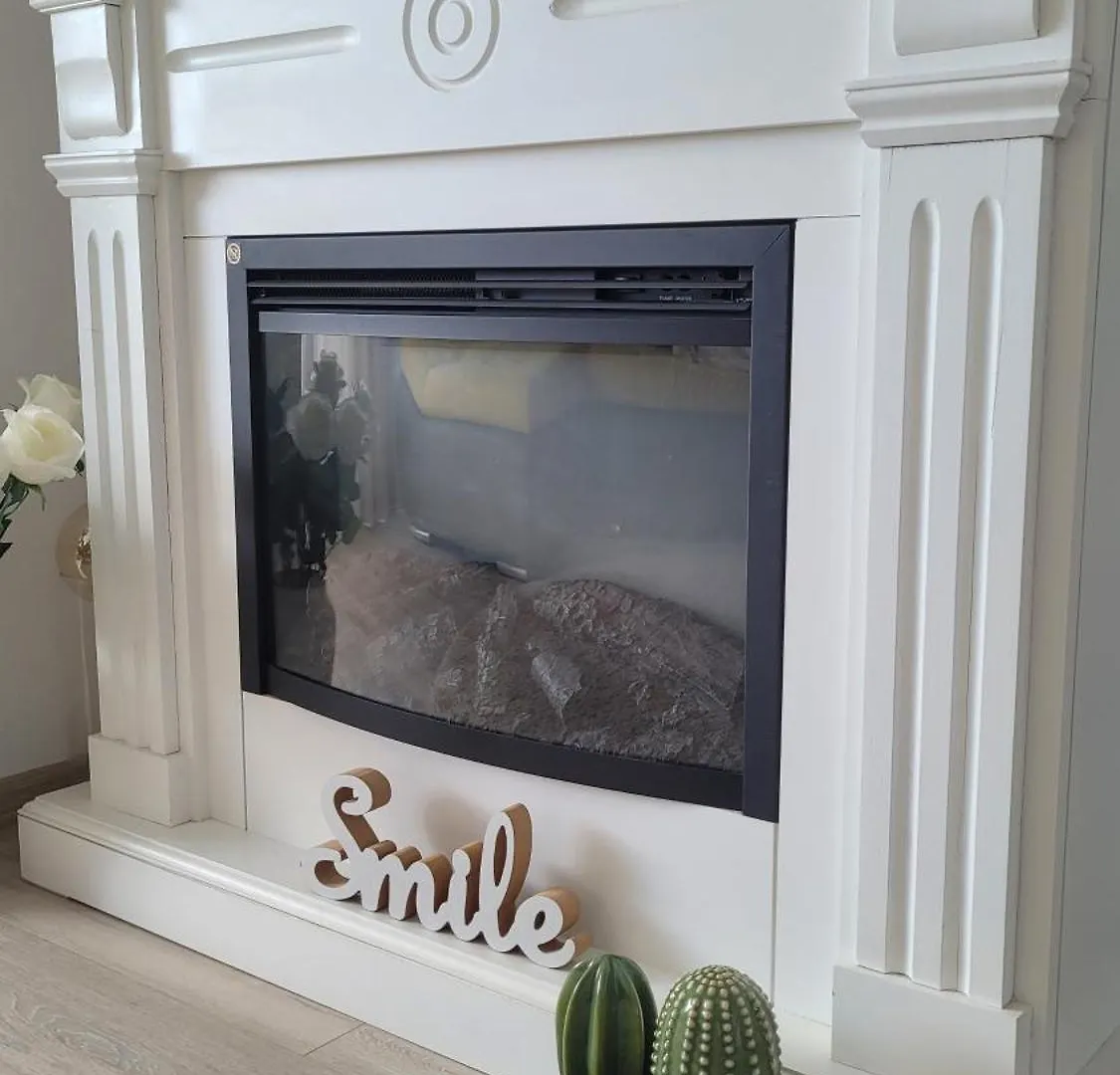 아파트 Stylish City Escape, Fireplace, Sunset Views 부쿠레슈티