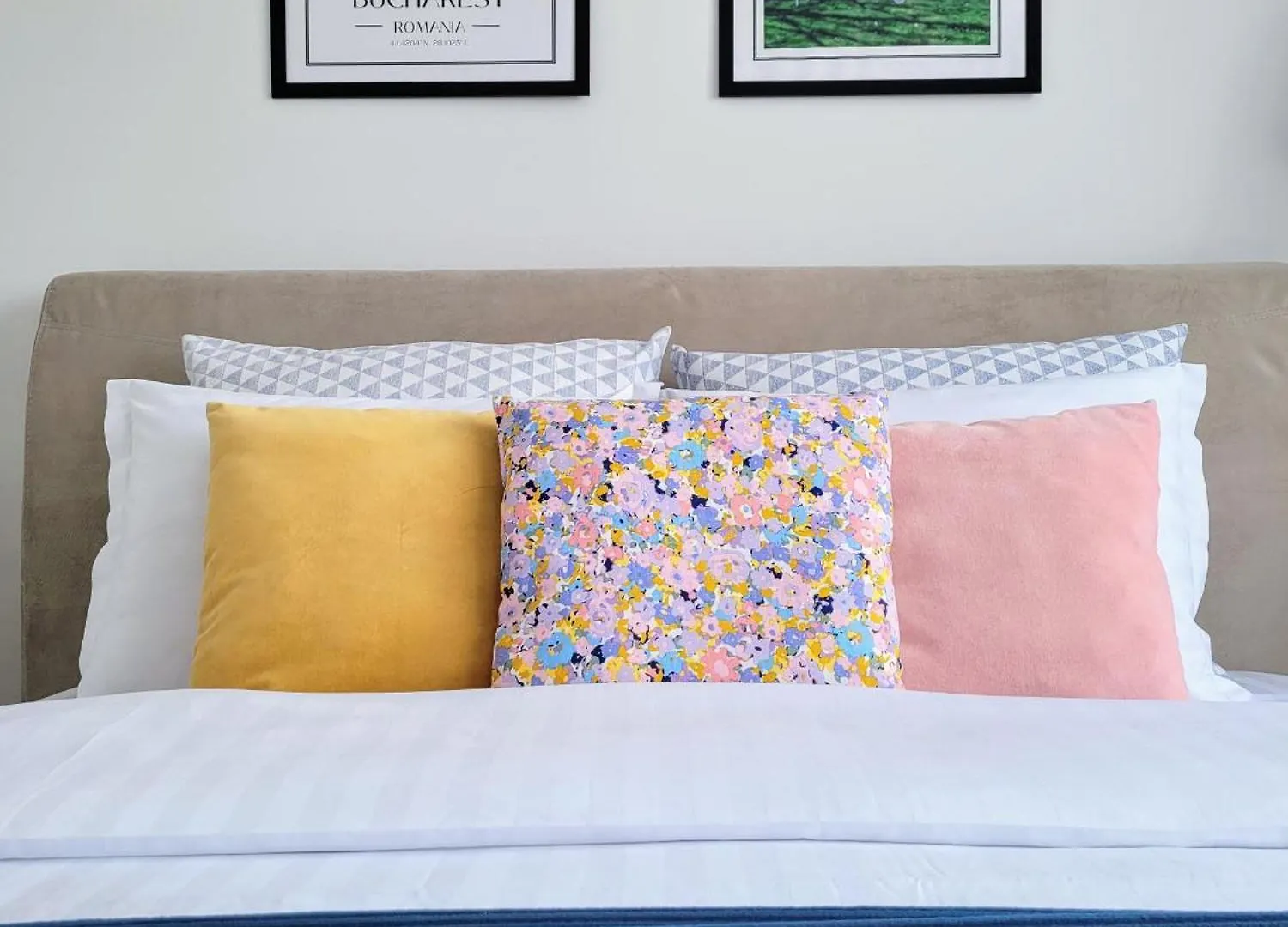 Stylish City Escape, Fireplace, Sunset Views 부쿠레슈티 아파트