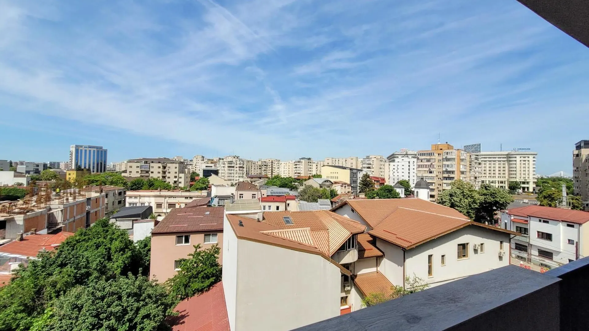 Apartment Stylish City Escape, Fireplace, Sunset Views Bucharest